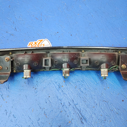 LHD, RHD Koito 93-98 Taillight Center Section Garnish 286-61639 RX7 FD FD3S 93 - 02 Mazda S4B0/78
