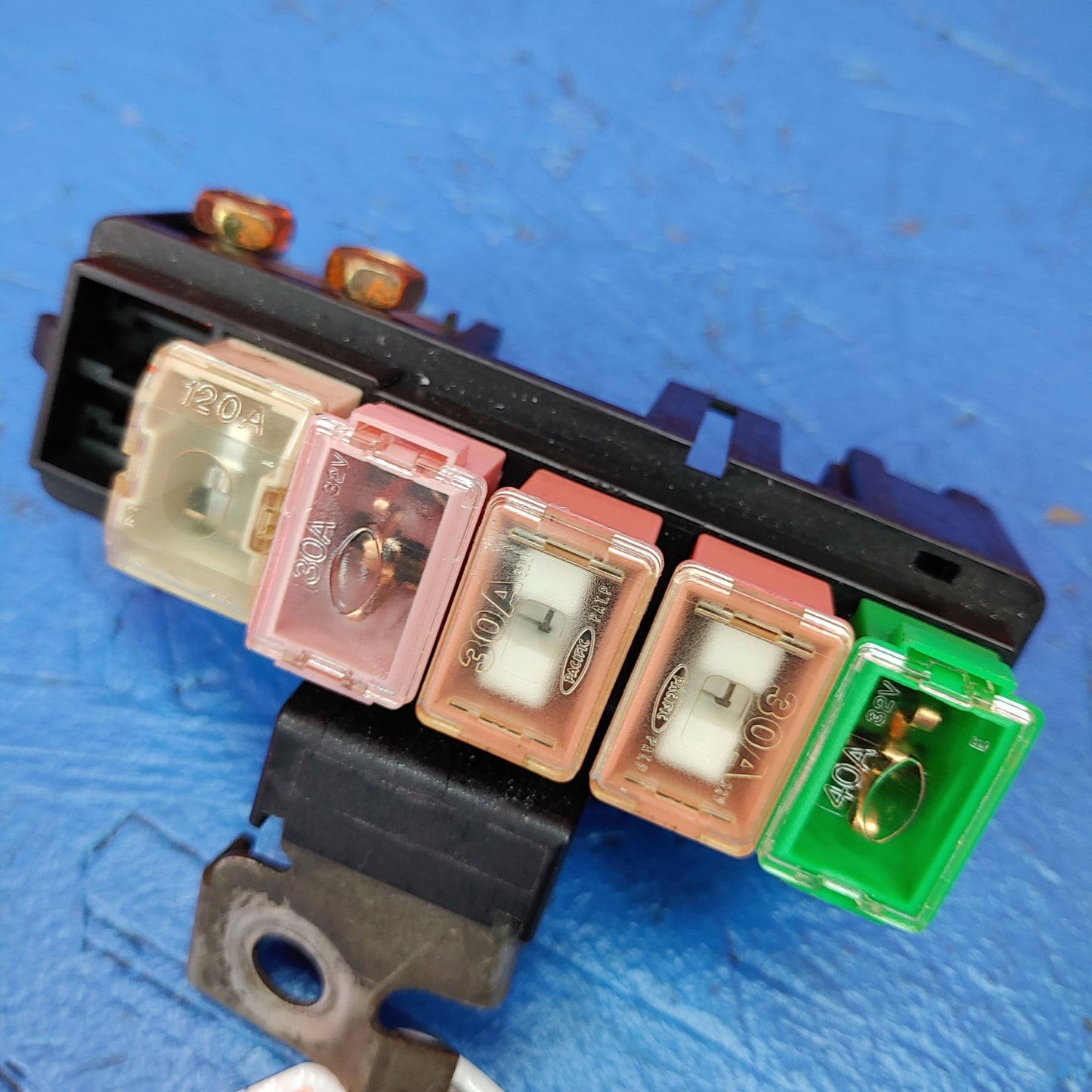 LHD, RHD Charging Harness Fuse Block  RX7 FD FD3S 93 - 02 Mazda S4B36/1