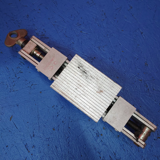 LHD, RHD Factory Road Side Tire Change Kit Jack  RX7 FD FD3S 93 - 02 Mazda S5B34/3