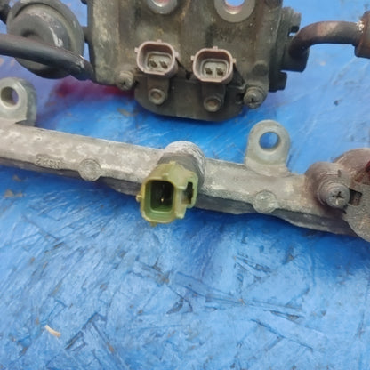 LHD, RHD  Complete Primary and Secondary Fuel Rail Assembly  RX7 FD FD3S 93 - 02 Mazda S5B37/11