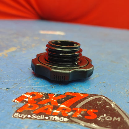 LHD, RHD Oil Cap  RX7 FD FD3S 93 - 02 Mazda S5B37/3