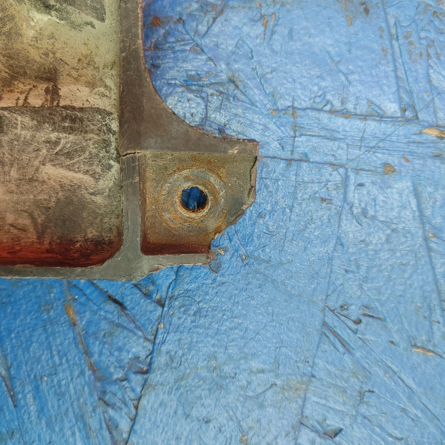 LHD, RHD Battery Tray Bottom   RX7 FD FD3S 93 - 02 Mazda S5B37/7