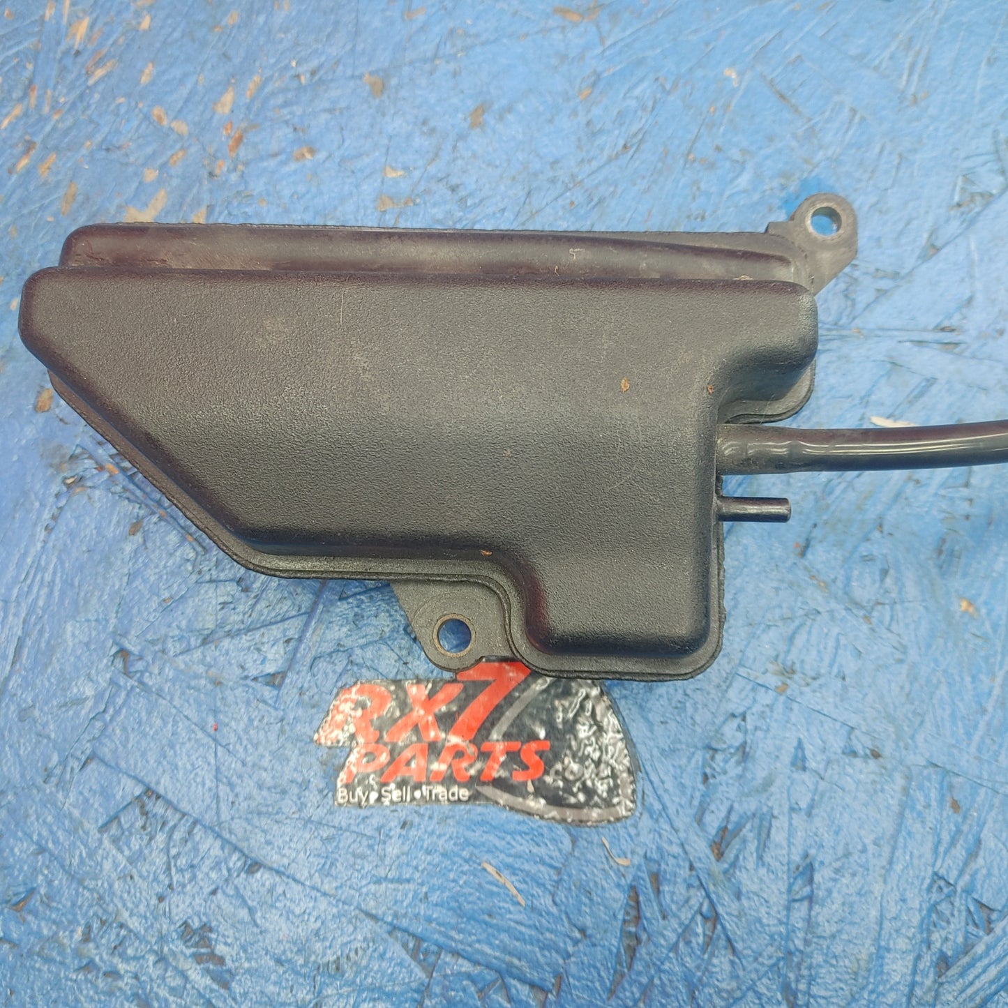 LHD, RHD  Vacuum Chamber Tank  N3A2-20-339 RX7 FD FD3S 93 - 02 Mazda S5B38/13