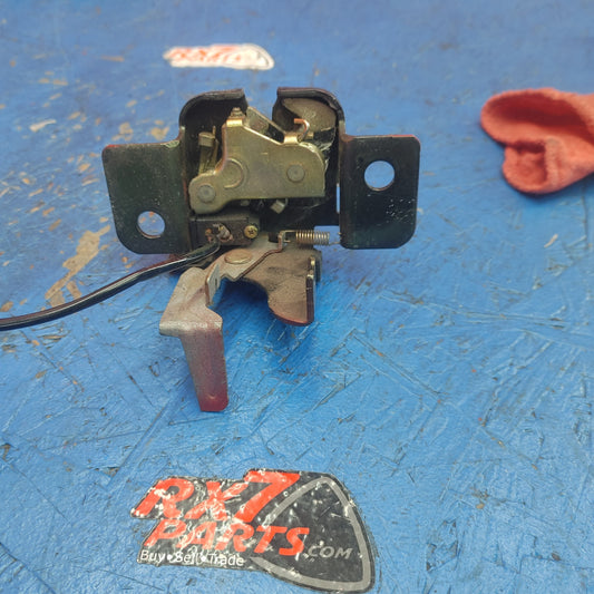 LHD, RHD Rear Hatch Trunk Latch with Harness  RX7 FD FD3S 93 - 02 Mazda S5B39/2