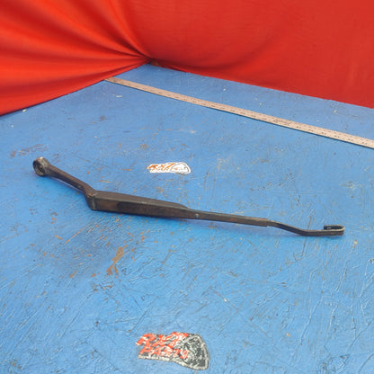 LHD, RHD Driver Side Front Left Windshield Wiper Arm  RX7 FC FC3S 86 - 91 Mazda S5B43/8