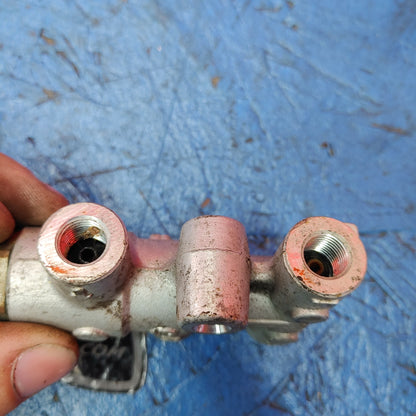 Oem Brake Line Proportioning Valve  RX7 FC FC3S 86 - 91 Mazda S6B45/13