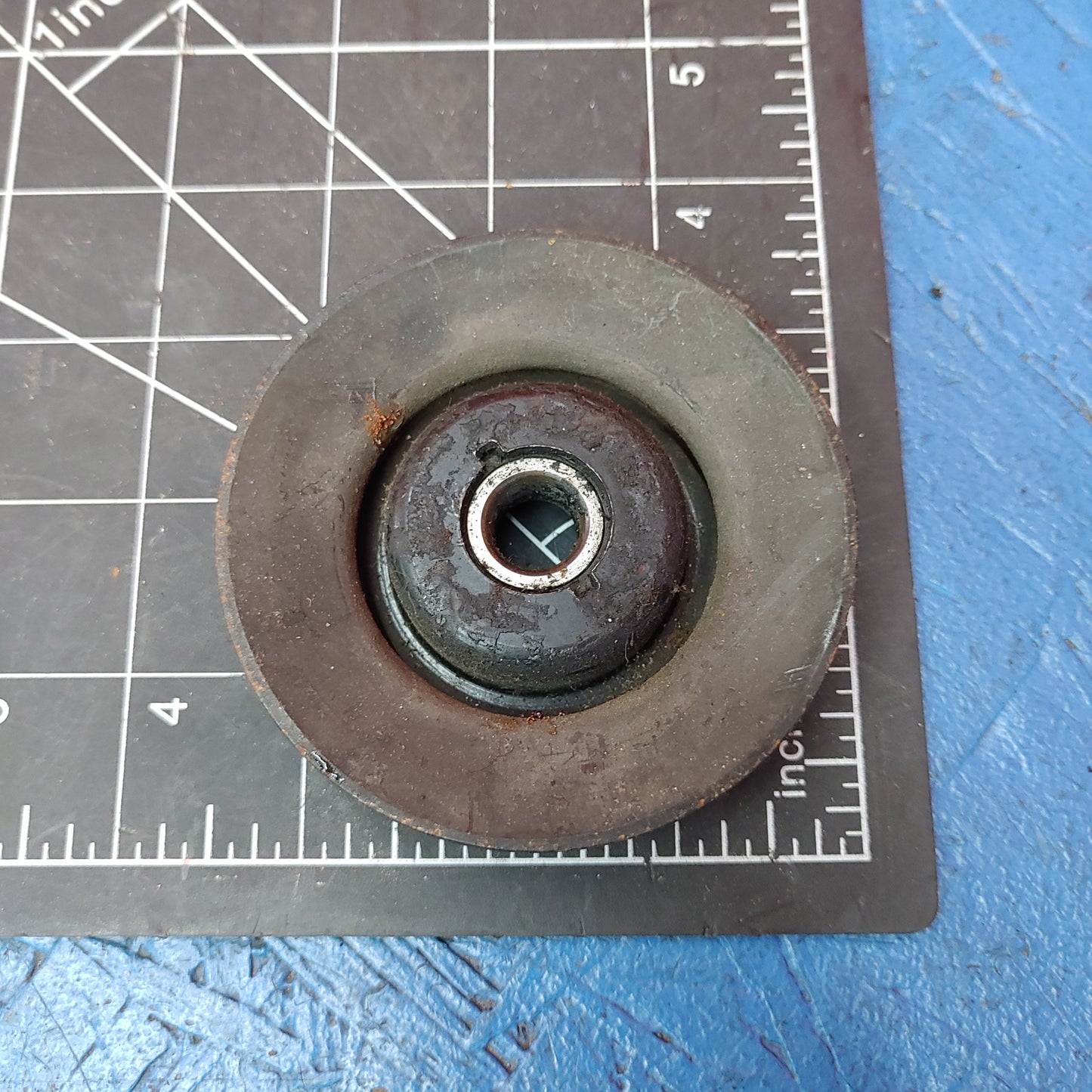 Mazda Pulley Idler Small Diameter 87-92 12Mm Staked In      S6B45/17