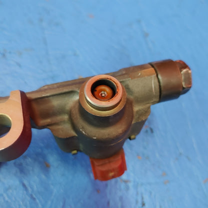 LHD, RHD (95FDRB) Secondary Fuel Rail with Injectors  RX7 FD FD3S 93 - 02 Mazda S7B32/15