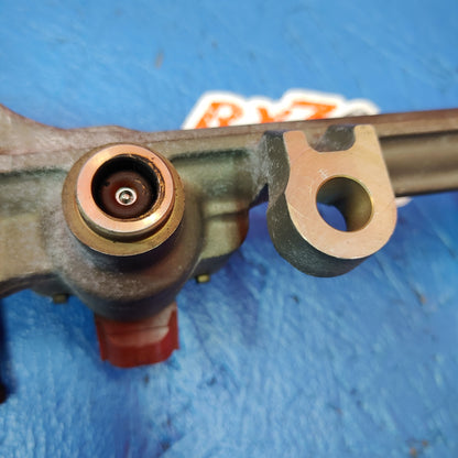 LHD, RHD (95FDRB) Secondary Fuel Rail with Injectors  RX7 FD FD3S 93 - 02 Mazda S7B32/15