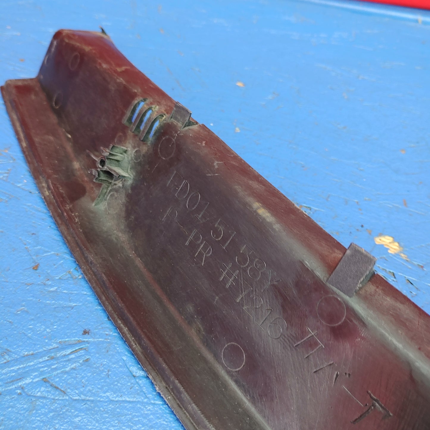 LHD, RHD Rear Center Light Trim FD01-51-58Y RX7 FD FD3S 93 - 02 Mazda S7B34/16