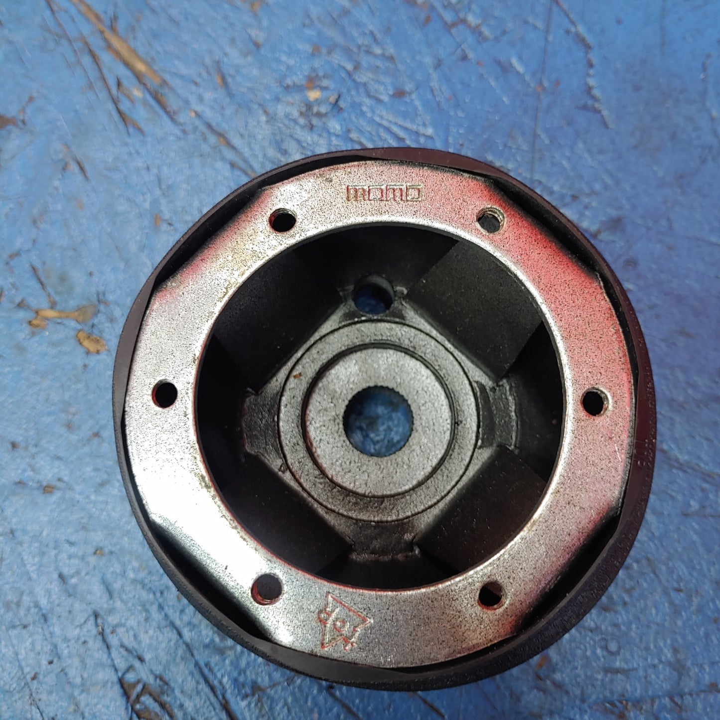 Momo Steering Wheel Hub Adapter For Mazda Rx-7 Rx-7 Turbo 86-02      S7B42/1