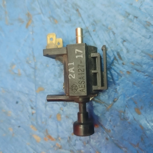 LHD, RHD Turbo Vacuum Solenoid Valve AESA127 17 2A1 RX7 FD FD3S 93 - 02 Mazda S8B29/37