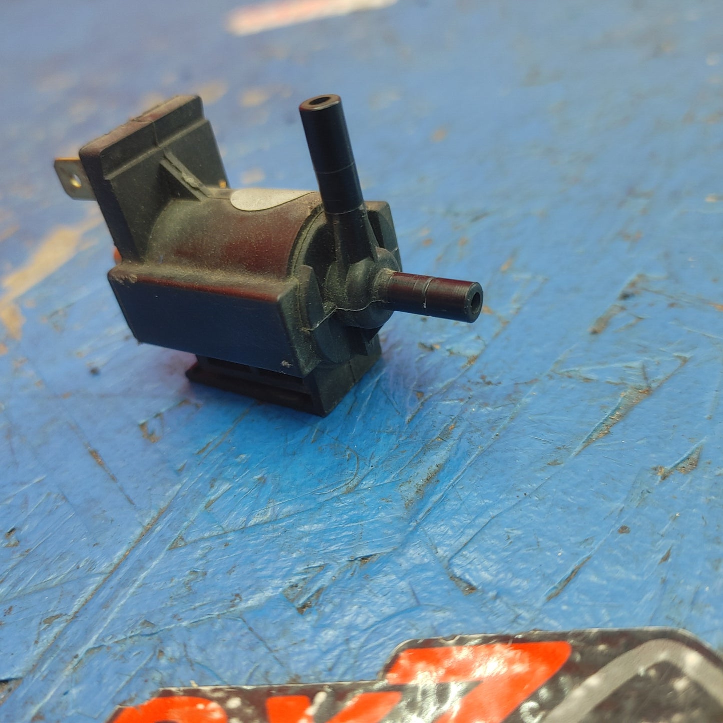 LHD, RHD Turbo Vacuum Solenoid Valve AESA127 3 2A1 RX7 FD FD3S 93 - 02 Mazda S8B29/38