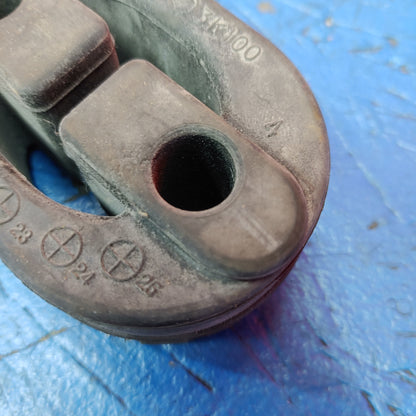 Hyundai/Kia Exhaust Hanger Rubber 287623K100     S8B31/11