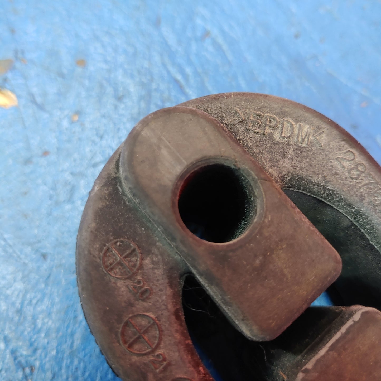 Hyundai/Kia Exhaust Hanger Rubber 287623K100     S8B31/11