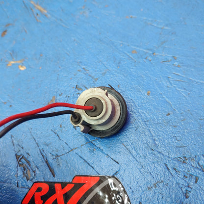 LHD, RHD Front Bumper Turn Signal Harness Wiring Pigtail S8B31/1 RX7 FD FD3S 93 - 02 Mazda - RX7Parts