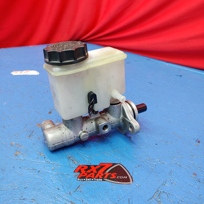 RHD Brake Master Cylinder  RX7 FD FD3S 93 - 02 Mazda S8B32/11