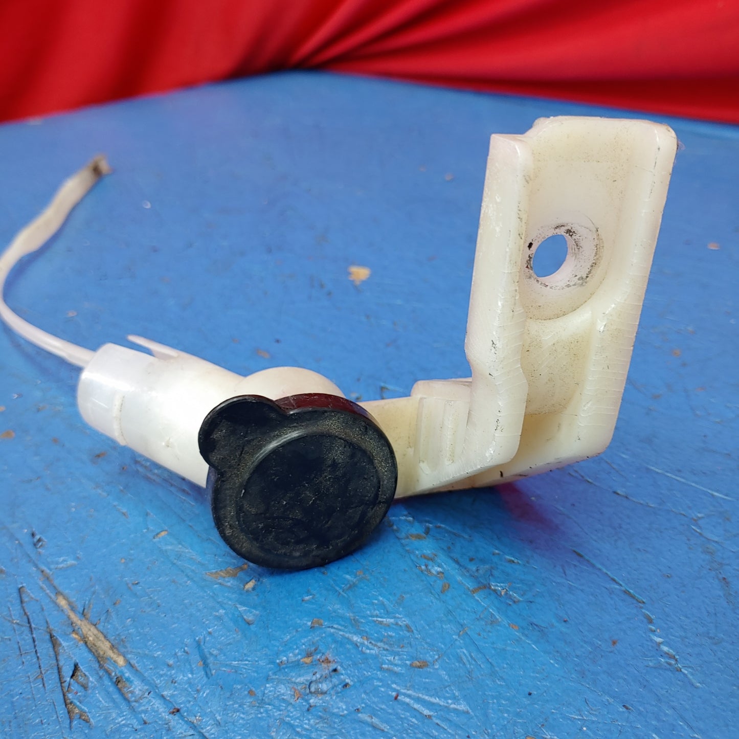 LHD, RHD Washer Fluid Reservoir Fill Neck with Dipstick  RX7 FD FD3S 93 - 02 Mazda S8B32/8