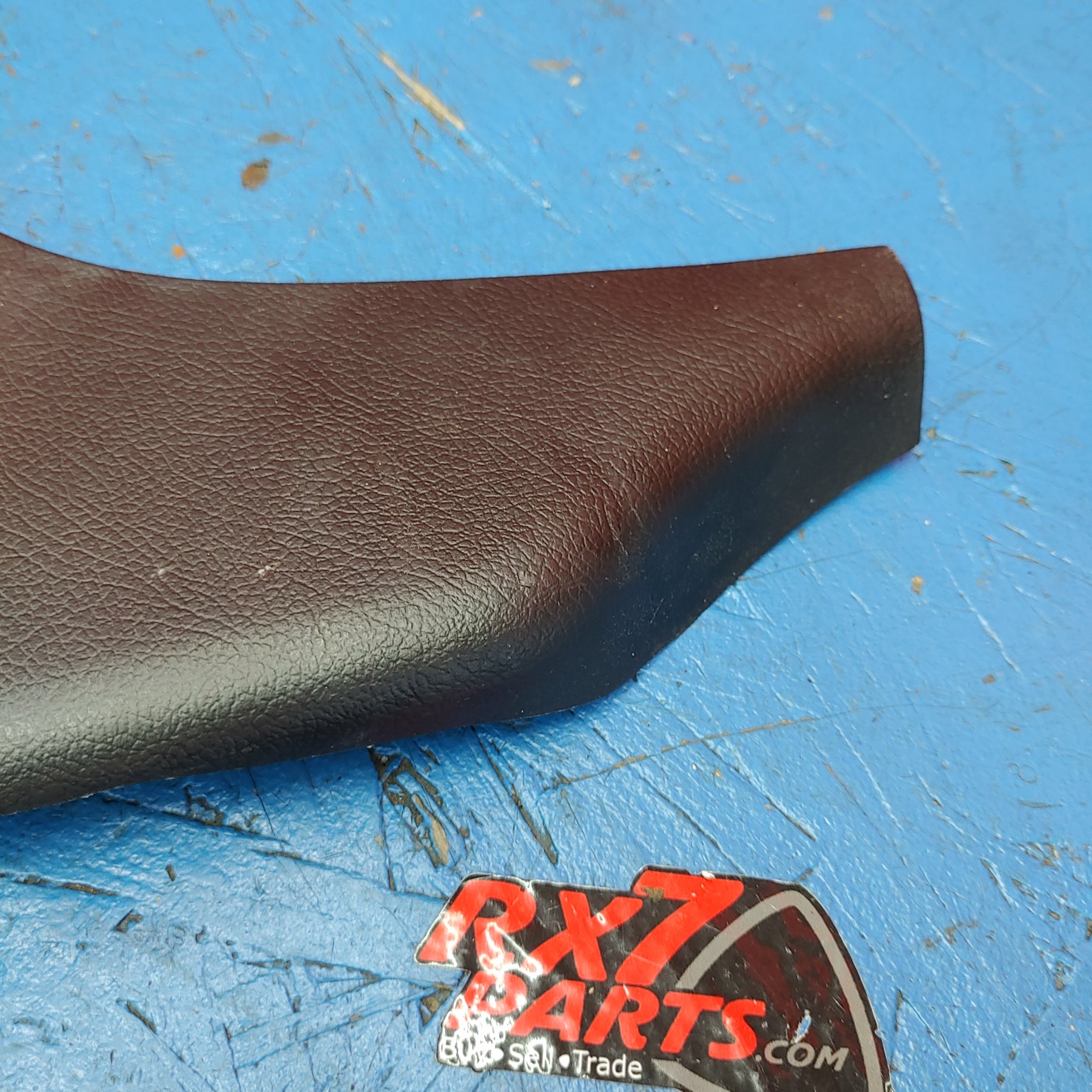 RHD Center Console Kick Panel S8B33/16 RX7 FD FD3S 93 - 02 Mazda F100-64-241 - RX7Parts