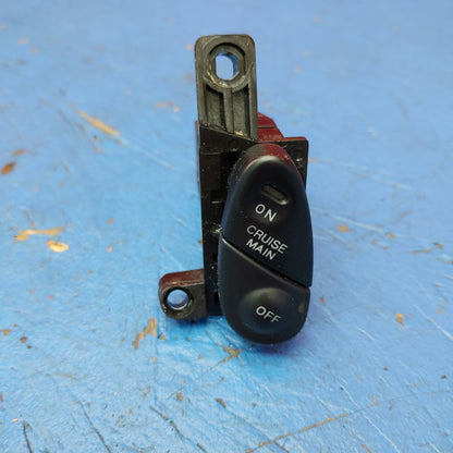 LHD Cruise Control Switch  RX7 FD FD3S 93 - 95 Mazda S8B33/2