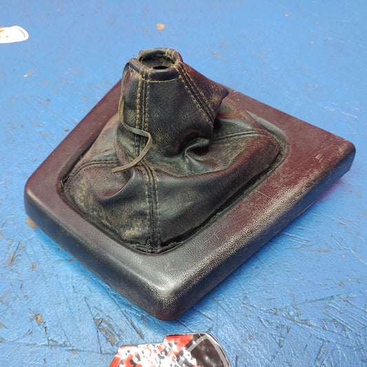 Manual Transmission Shifter Boot  RX7 FC FC3S 86 - 91 Mazda S8B35/3