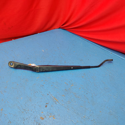 Lexus Is300 Passenger Wiper Arm  85211-53040     S8B35/4