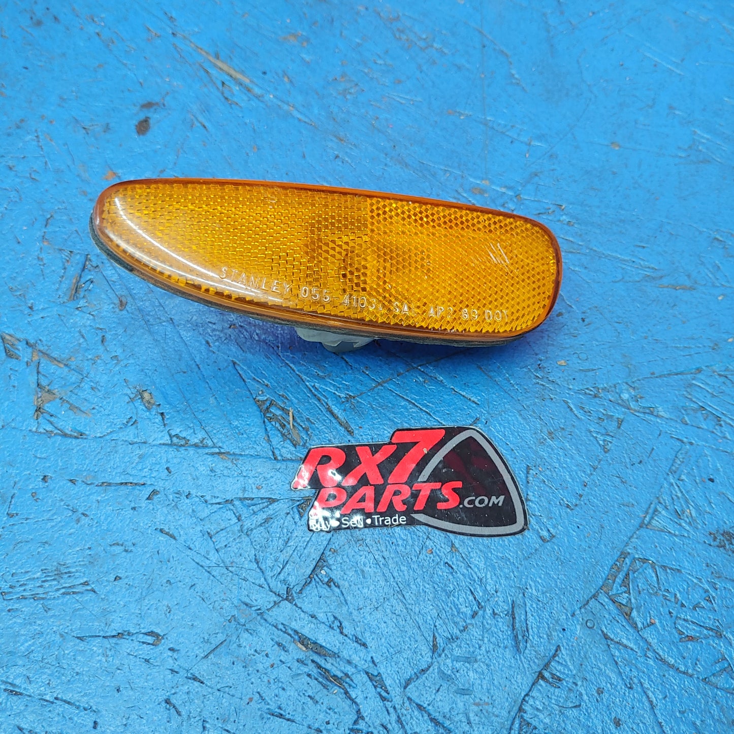 Yellow Left Side Marker   RX7 FD FD3S 93 - 02 Mazda S8B38/18