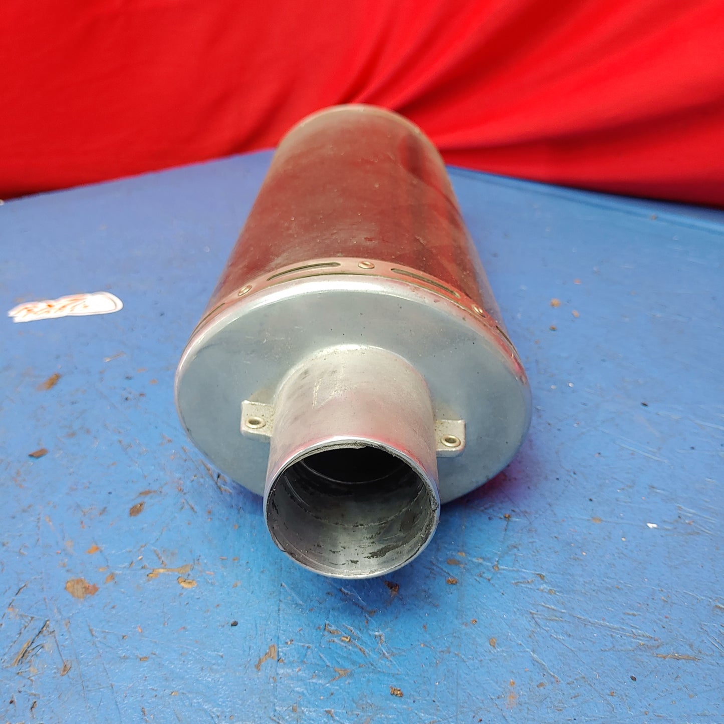 Two Brothers Racing Muffler 2 inch Slip on SEE PHOTOS      S8B38/1