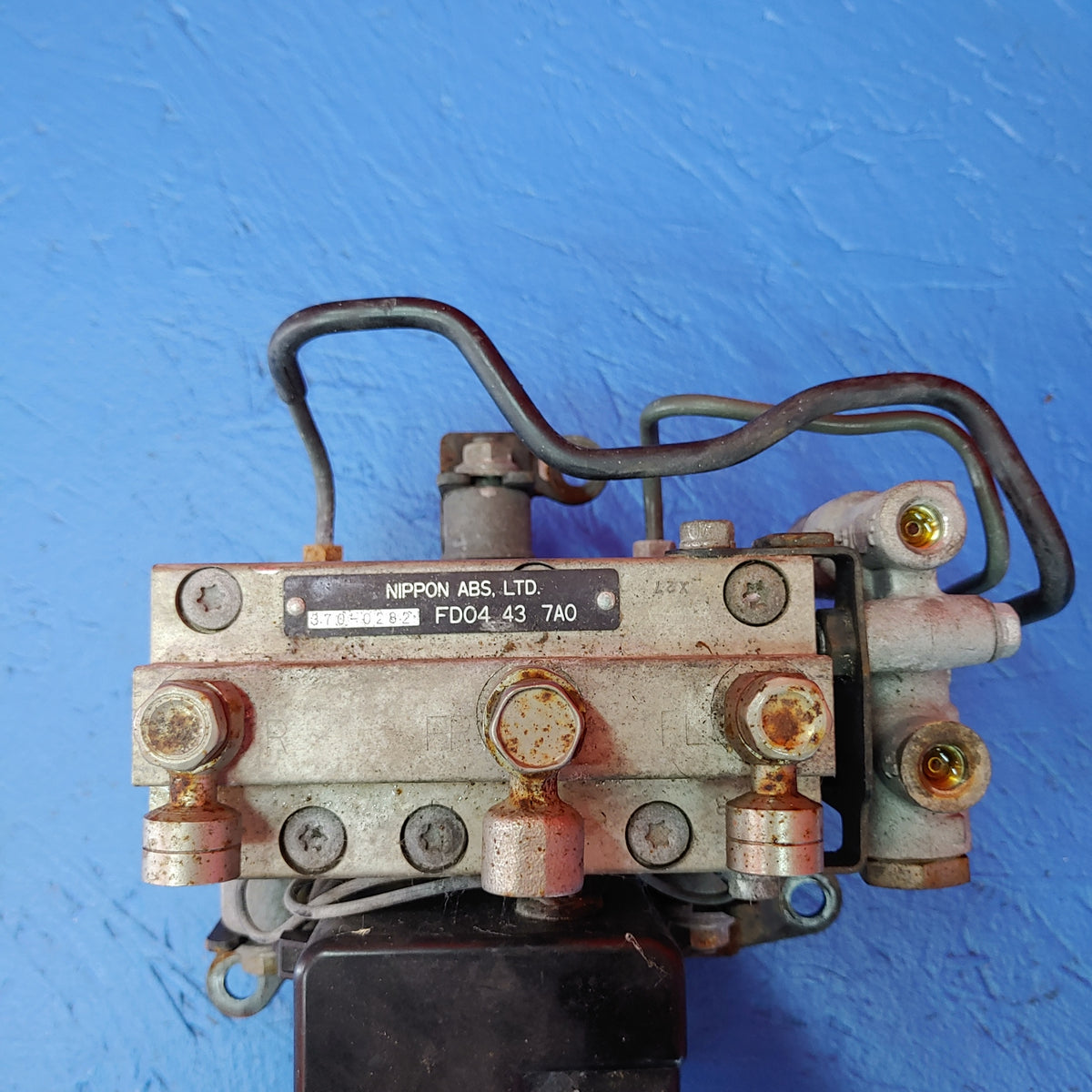 Oem Abs Pump W Proportioning Valve Nippon FD04 43 7A0 RX7 FD FD3S 93 - 02 Mazda SH1B13/1 - RX7Parts