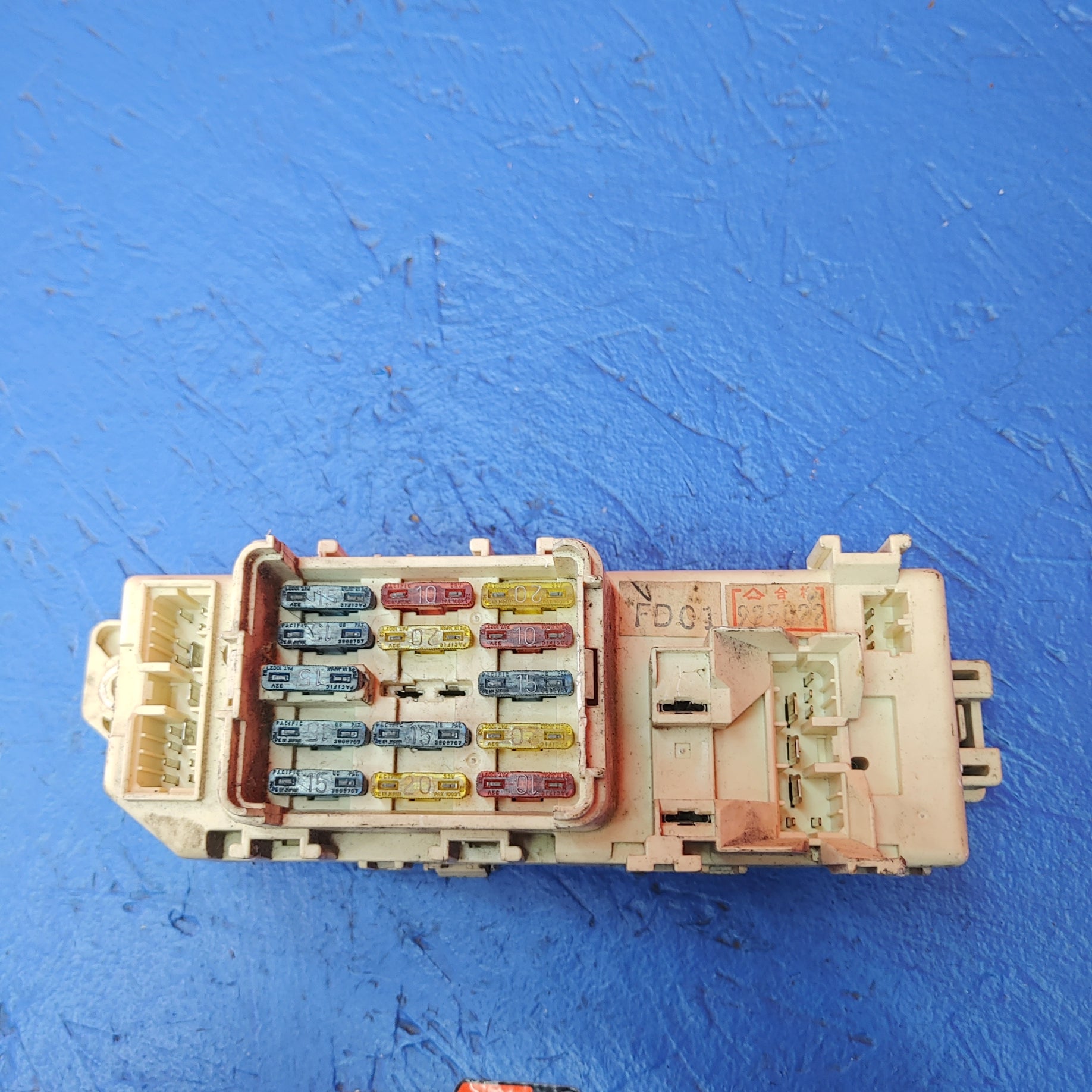 Fuse Box SH2B11/11 RX7 FD FD3S 93 - 02 Mazda – RX7Parts