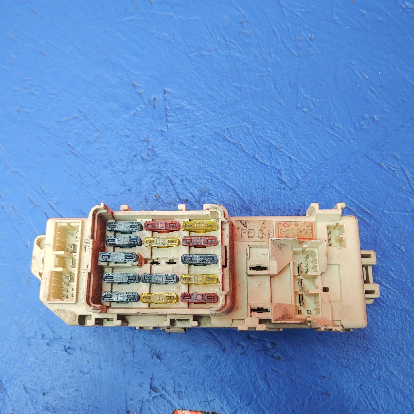 Fuse Box SH2B11/11 RX7 FD FD3S 93 - 02 Mazda