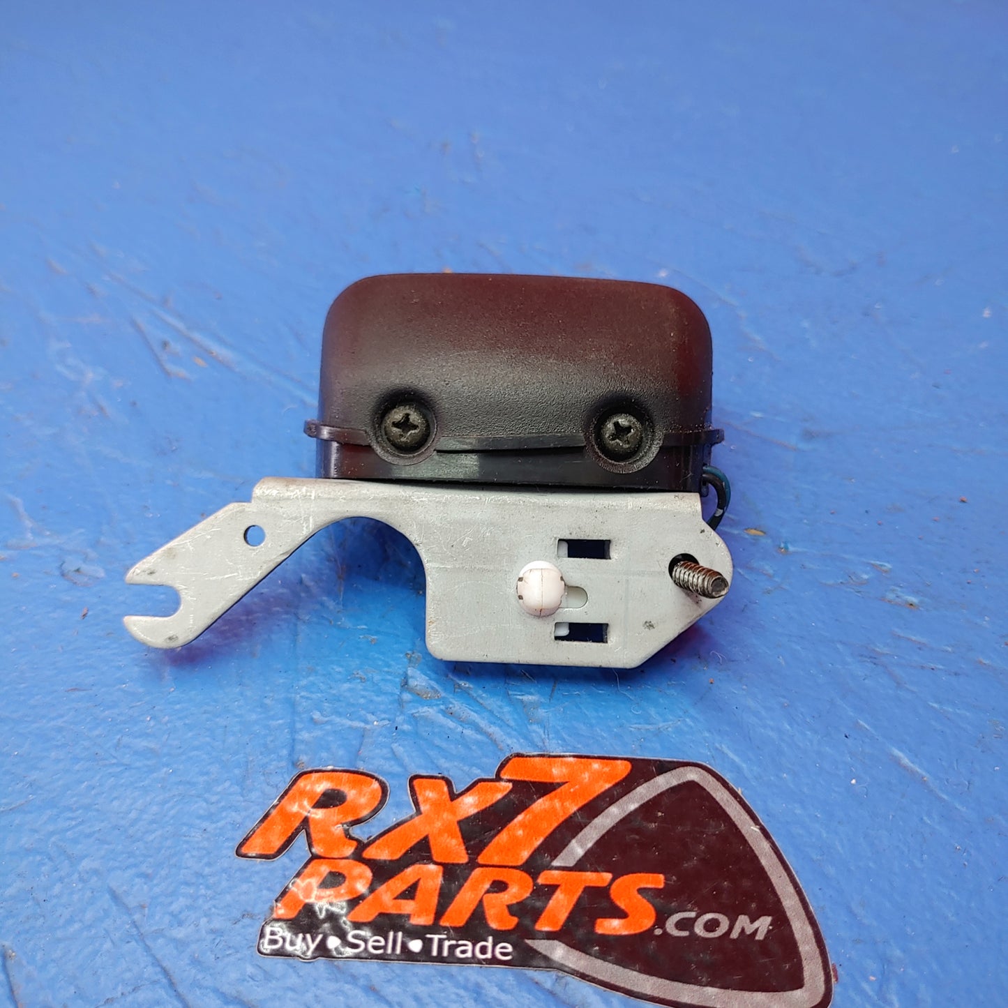 Steering Wheel Cruise Control Switch Button SH2B11/13 RX7 FD FD3S 93 - 02 Mazda