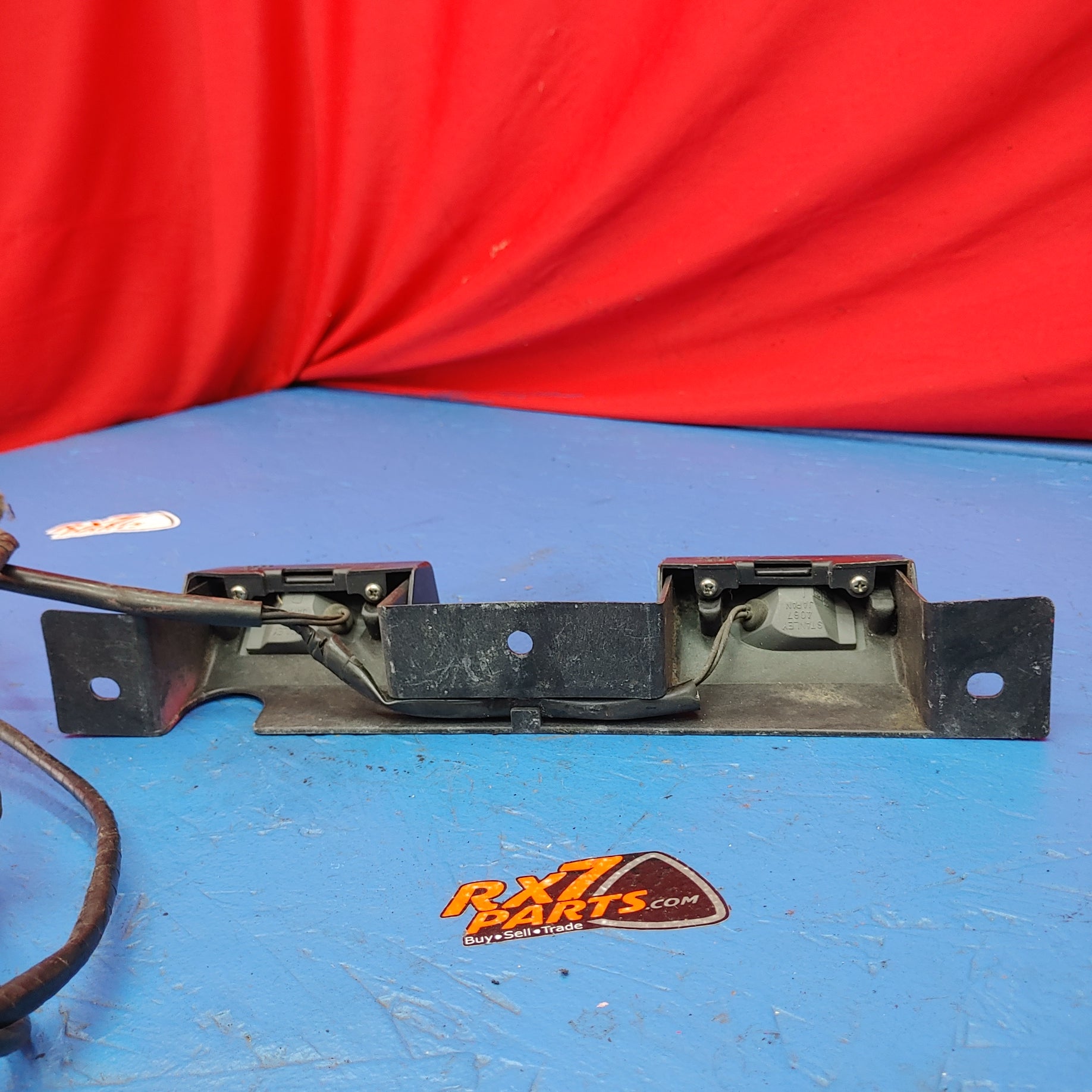 License Plate Tag Light Assembly SH2B18/9 RX7 FD FD3S 93 - 02 Mazda - RX7Parts