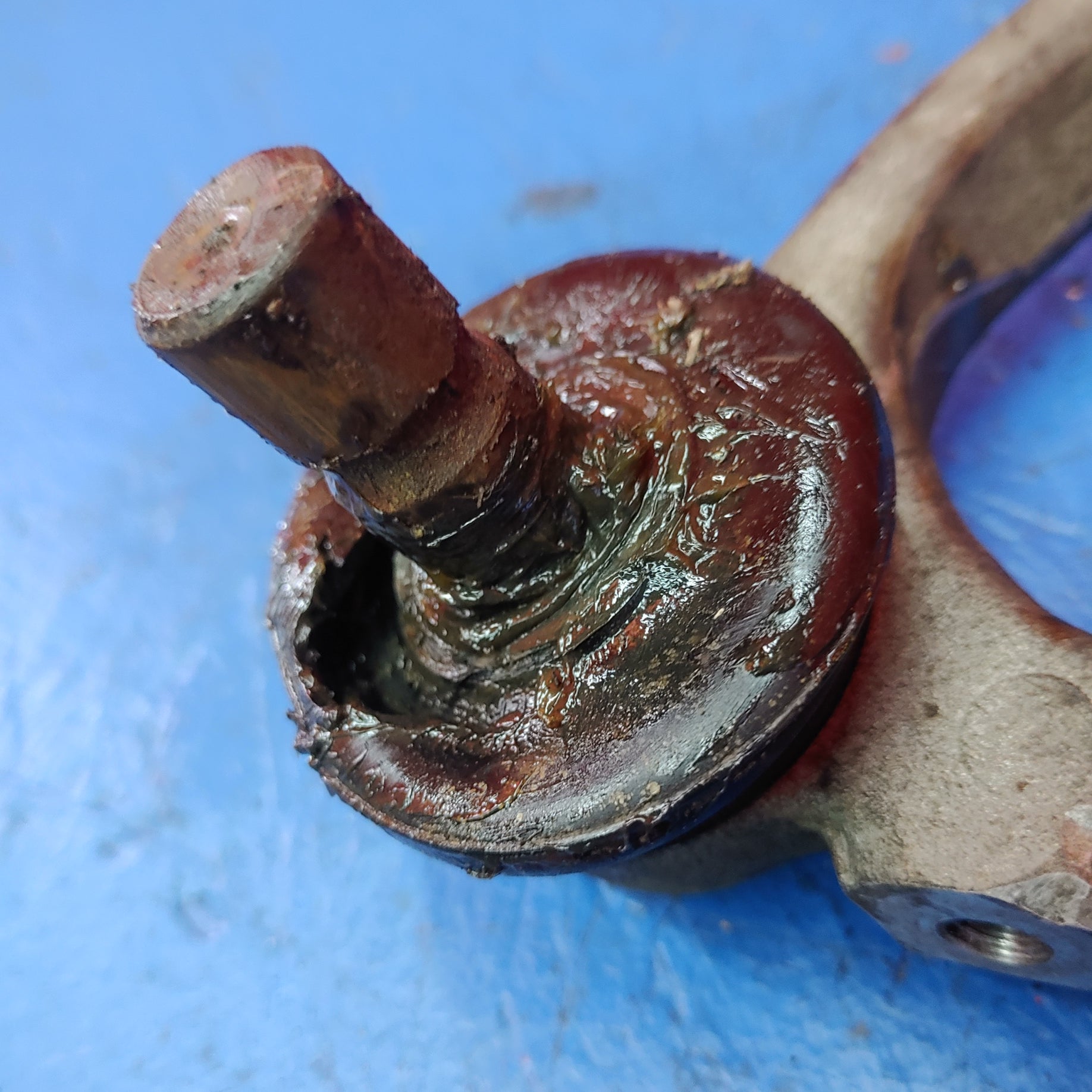 Left Upper Front Control Arm SH2B19/1 RX7 FD FD3S 93 - 02 Mazda - RX7Parts