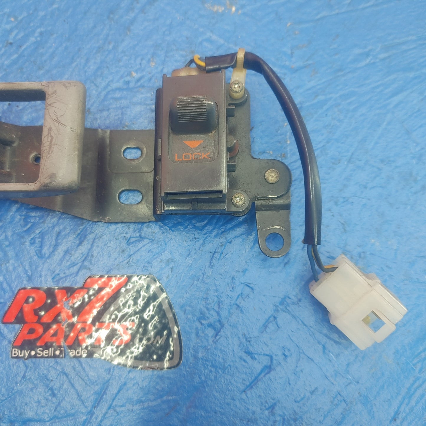 LHD, RHD Driver Side Door Handle And Lock  RX7 FC FC3S 86 - 91 Mazda SH3B3/9