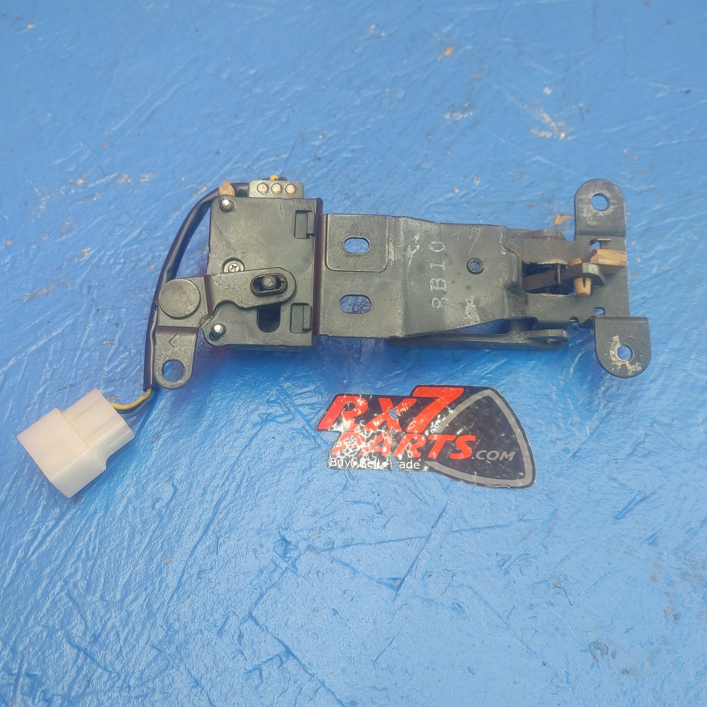 LHD, RHD Driver Side Door Handle And Lock  RX7 FC FC3S 86 - 91 Mazda SH3B3/9