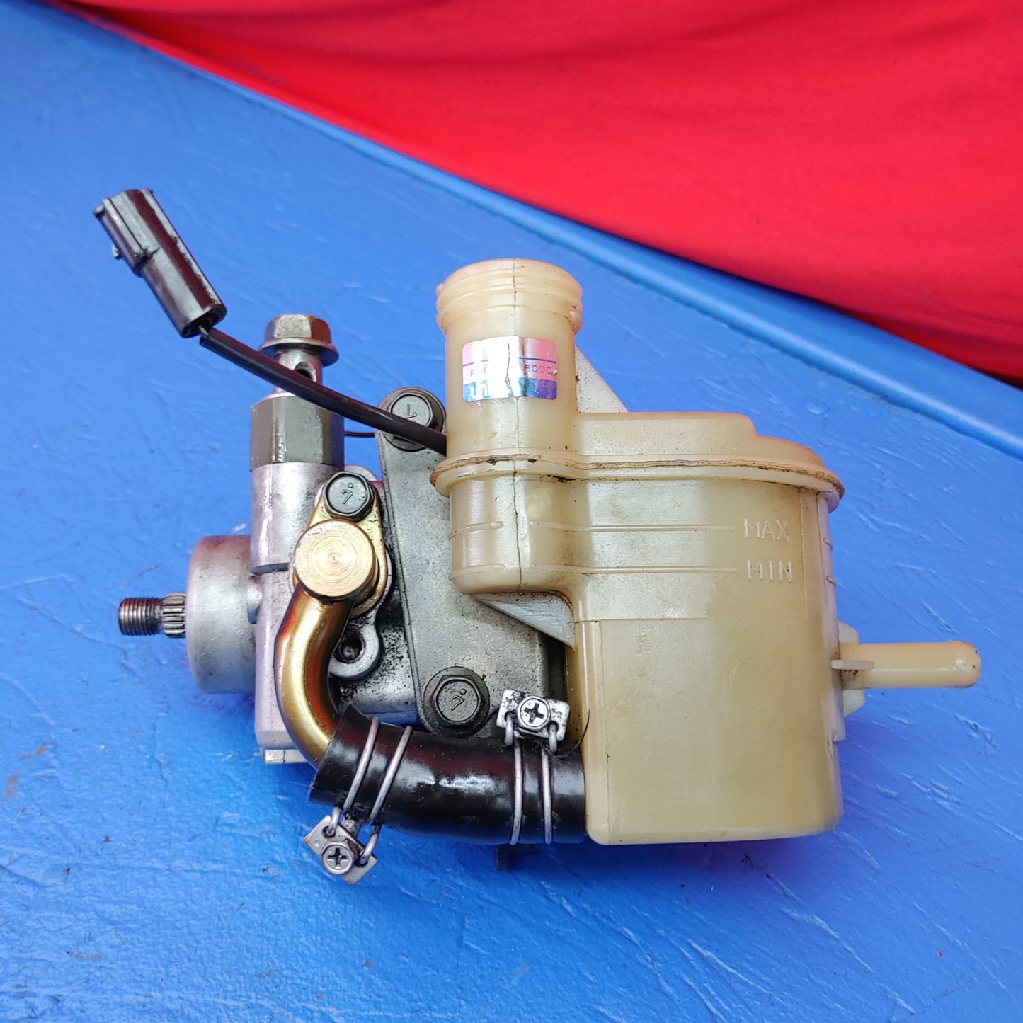Power Steering Pump With Reservoir SH3B4/1 RX7 FD FD3S 93 - 02 Mazda - RX7Parts