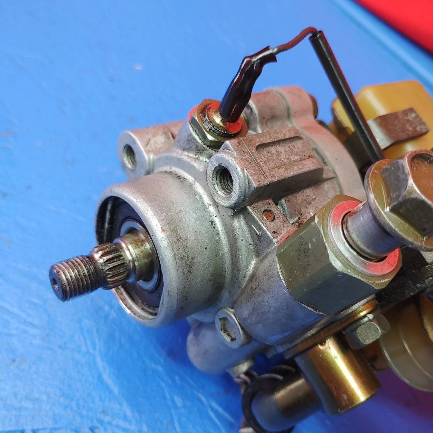 Power Steering Pump With Reservoir SH3B4/1 RX7 FD FD3S 93 - 02 Mazda - RX7Parts
