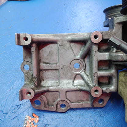 Power Steering Pump With Reservoir Bracket And Pulley SH4B14/2 RX7 FD FD3S 93 - 02 Mazda