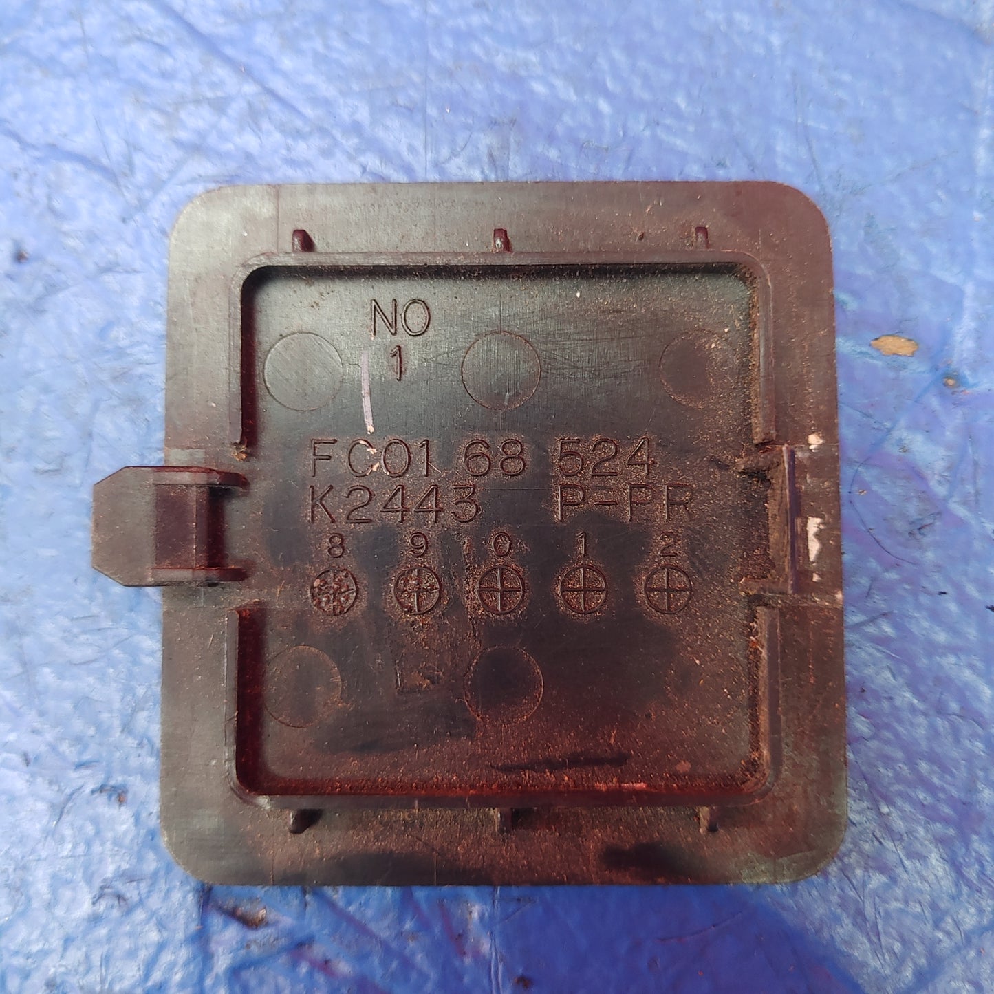 Cover Quarter Hole SH4B14/8 RX7 FC FC3S 86 - 91 Mazda 68-524A