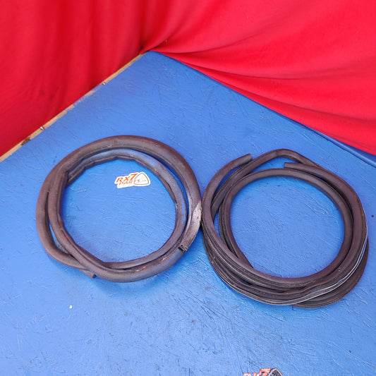 Grey Inner Doorway Trim Seal  RX7 FC FC3S 86 - 91 Mazda SH5B4/6