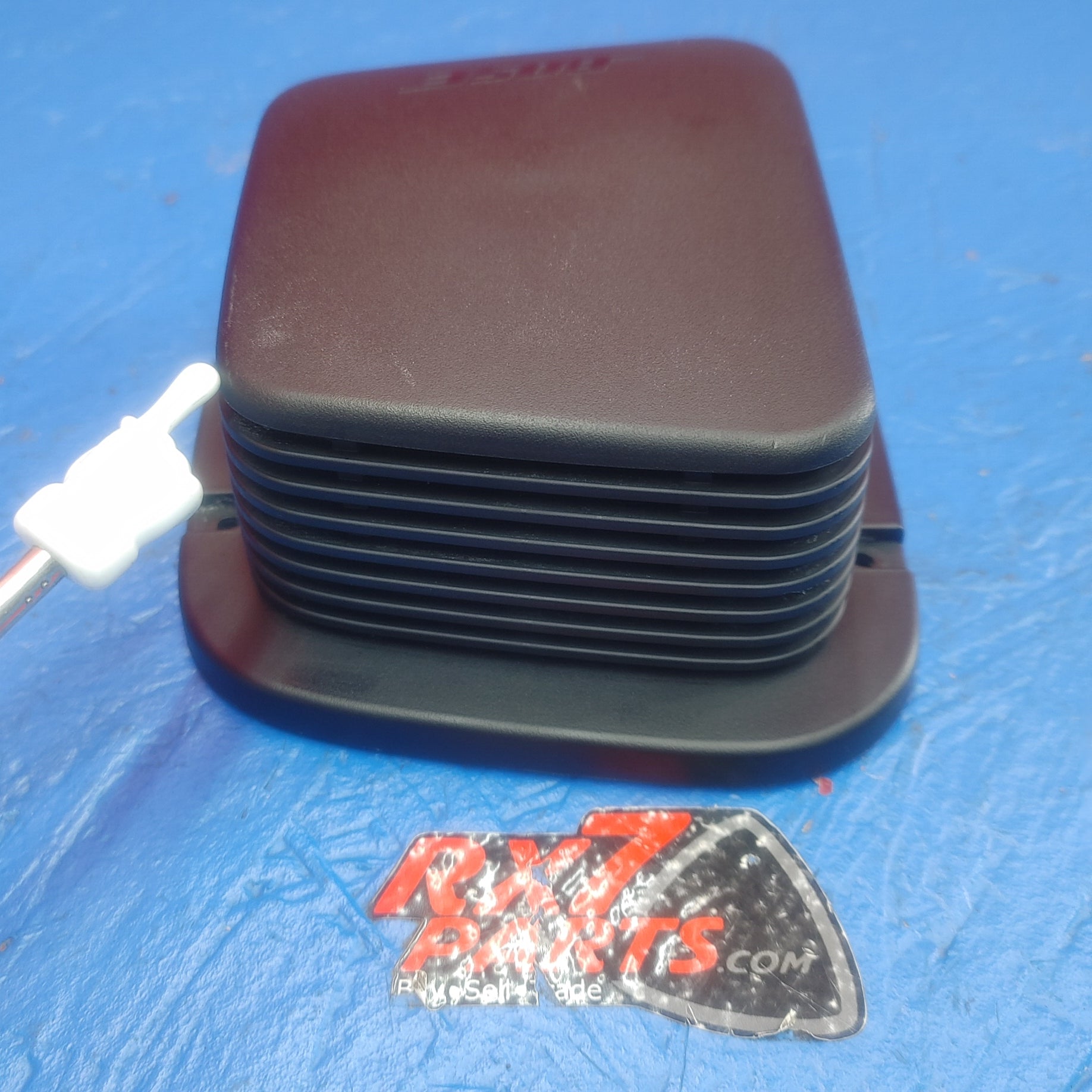 LHD, RHD Bose Right Hand Rh Rear Speaker Cover For Acoustic Wave Sound System  RX7 RX-7 FD FD3S 13B-REW 92 - 02 FD FD3S 13B-REW SH5B8/3 - RX7Parts