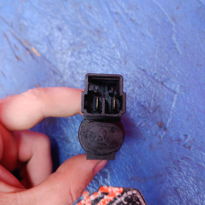 Rx8 Genuine Oem Air Solenoid Valve Kl01-18-741 Oem F/S      SH6B3/6