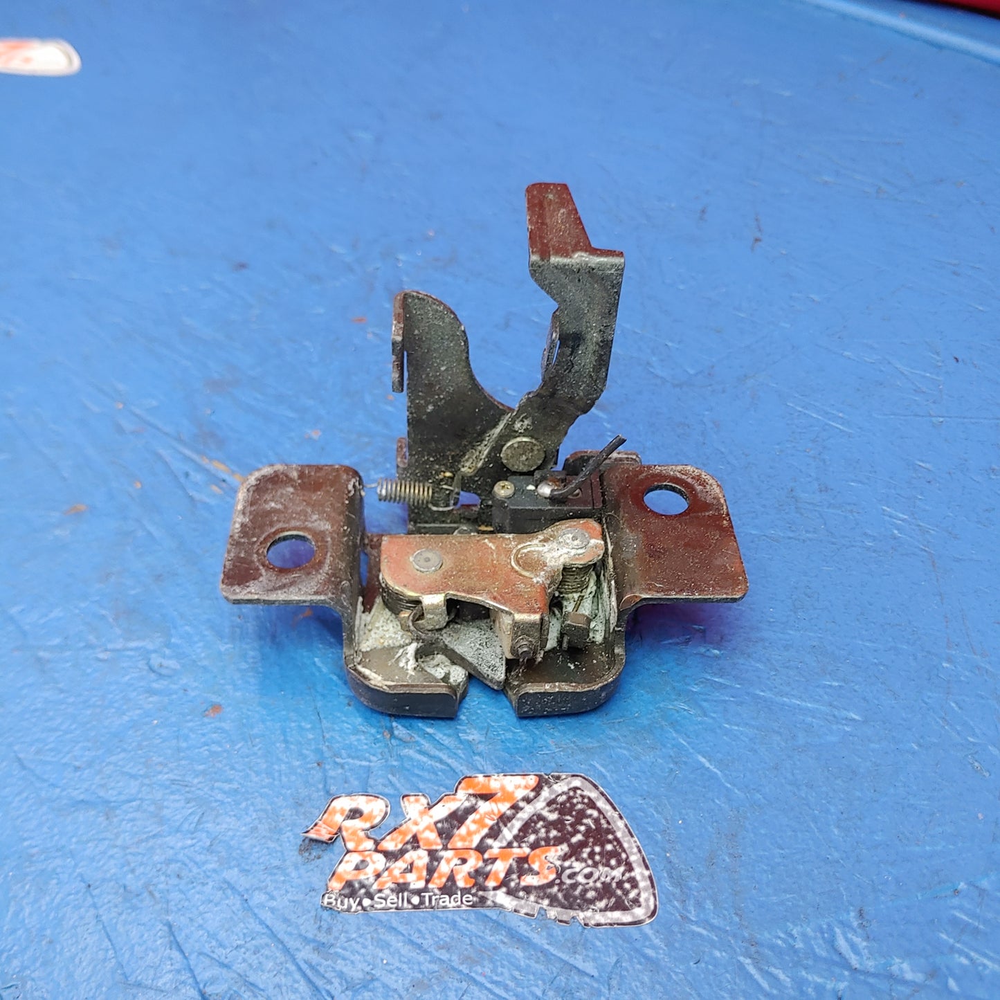 Rear Hatch Trunk Latch  RX7 FD FD3S 93 - 02 Mazda SH6B8/4