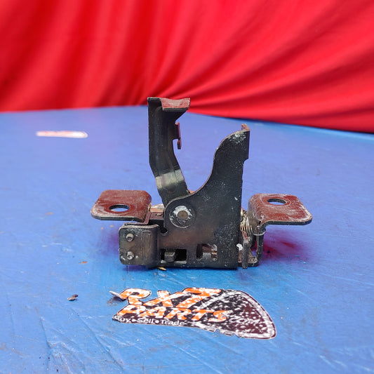 Rear Hatch Trunk Latch  RX7 FD FD3S 93 - 02 Mazda SH6B8/4
