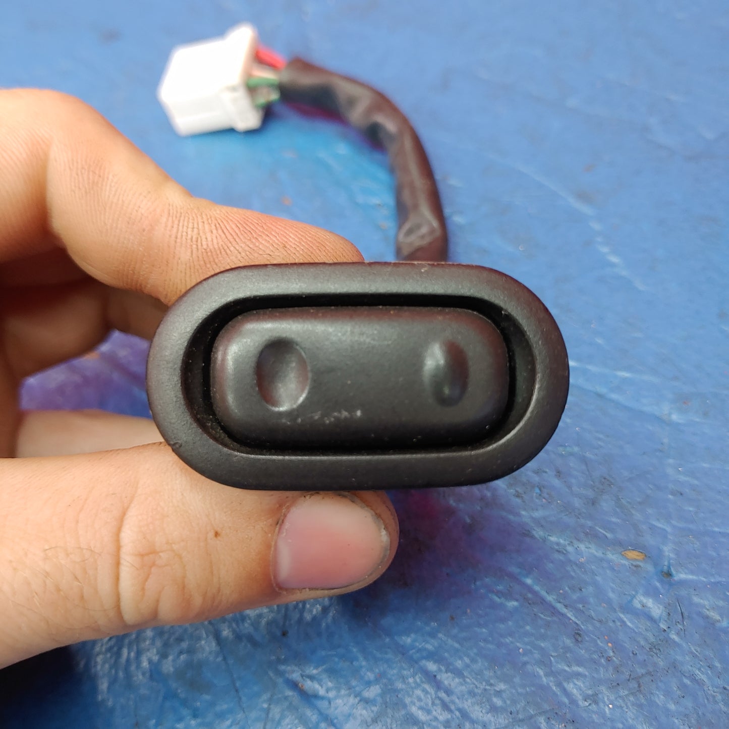 Window Switch Button  RX7 FD FD3S 93 - 02 Mazda SH6B8/7