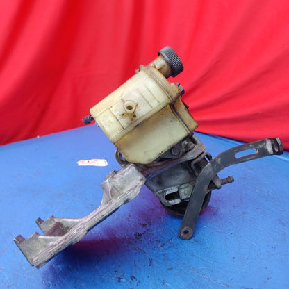 Power Steering Pump With Reservoir Bracket And Pulley  RX7 FD FD3S 93 - 02 Mazda SH7B1/3