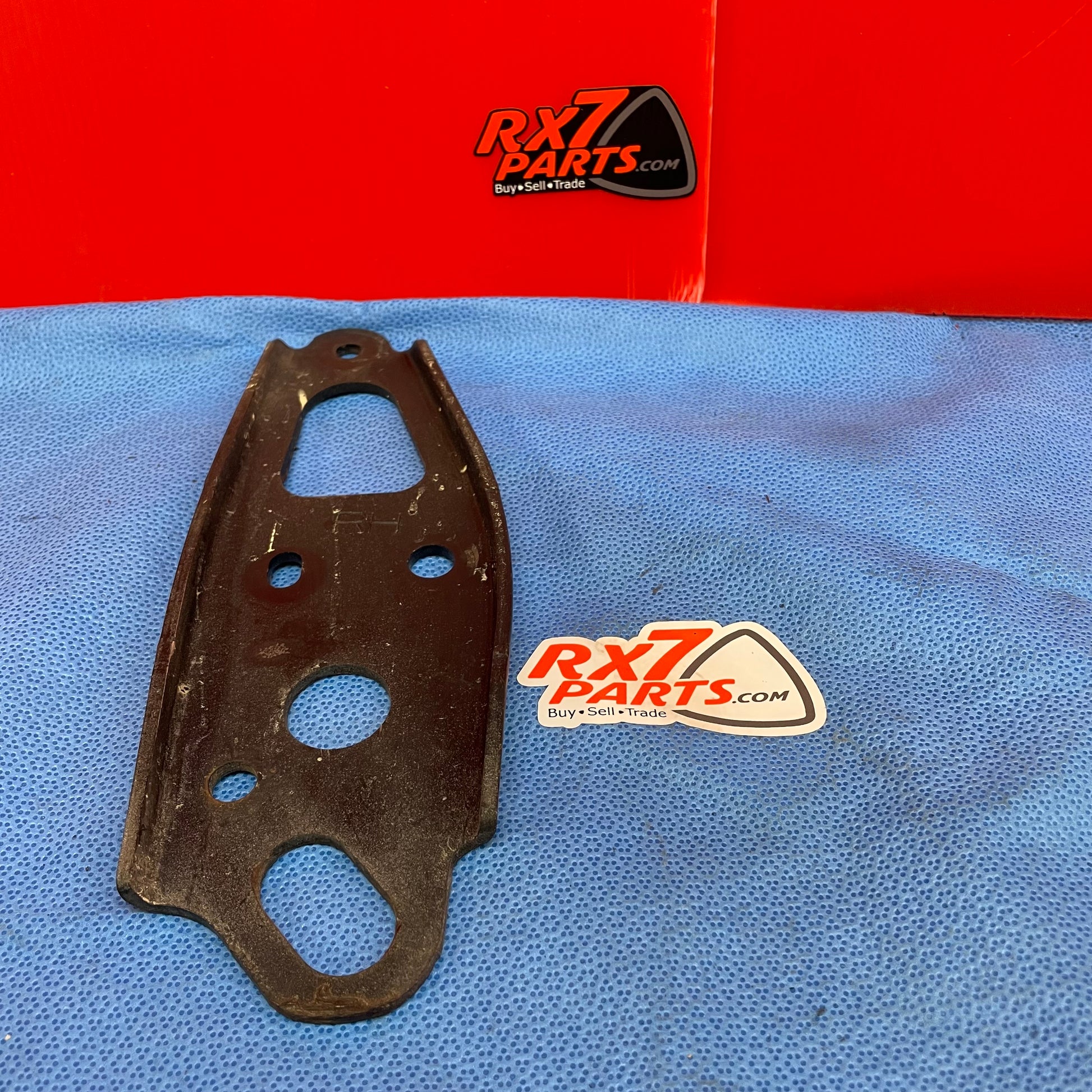 LHD, RHD OEM Front Right Tow Hook Bracket Mazda Rx7 FD3S FD S4B11OETH - RX7Parts