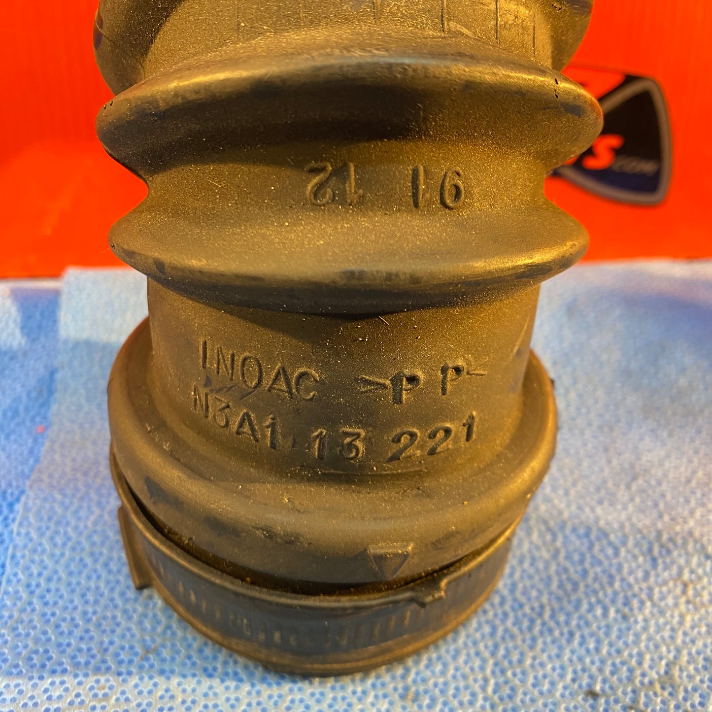 LHD, RHD Rubber Intake Elbow Duct N3A1:13:221 Mazda Rx7 FD3S FD S5B15ELB