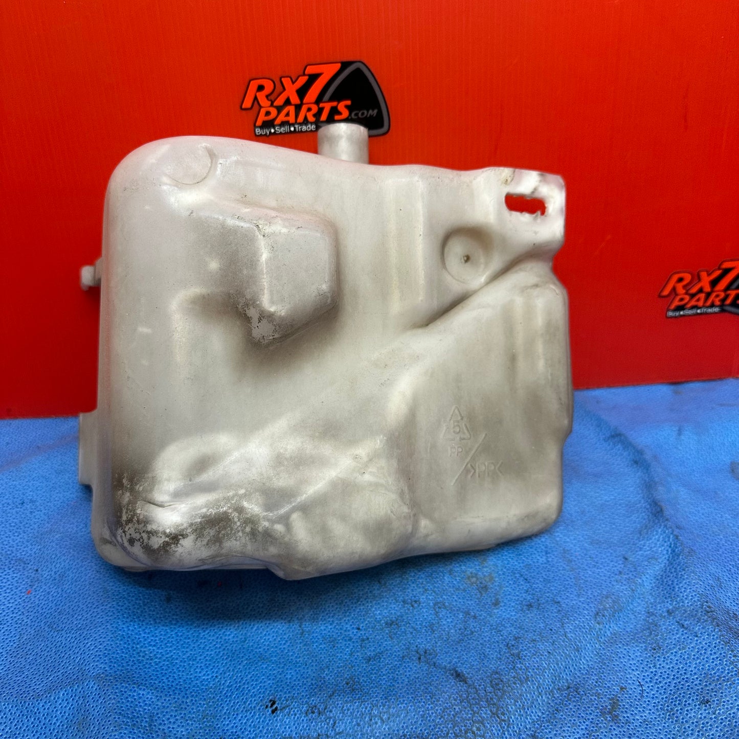 LHD, RHD OEM Windshield washer fluid reservoir   Mazda Rx7 FD3S FD S7B3WASH